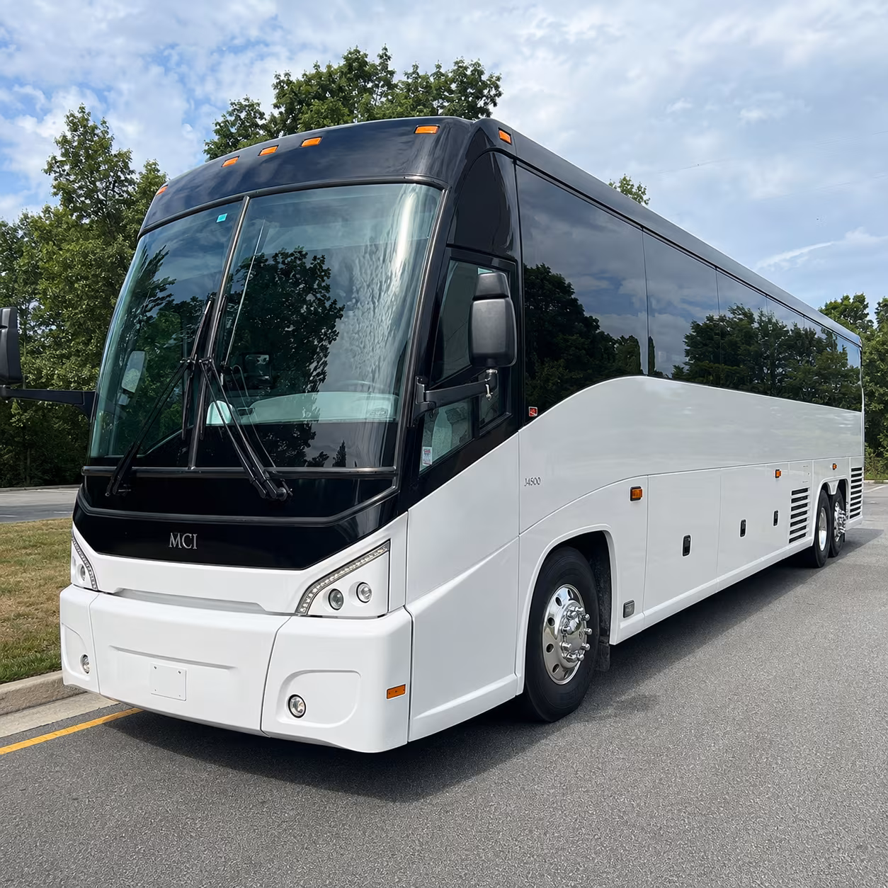 charter buses for corporate events and conferences near parma
