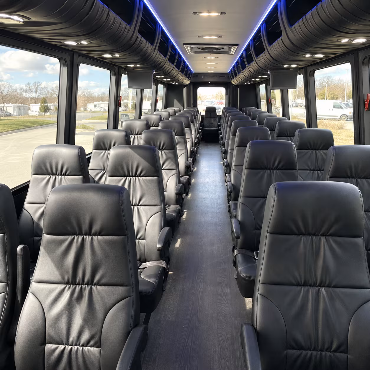 minibus and charter bus rentals for local parma sporting events and tournaments