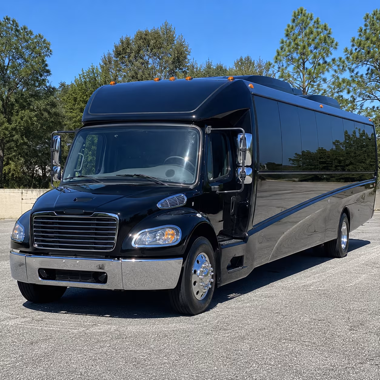 parma 30 passenger minibus