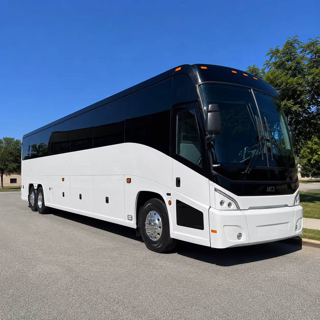 parma 40 passenger charter bus