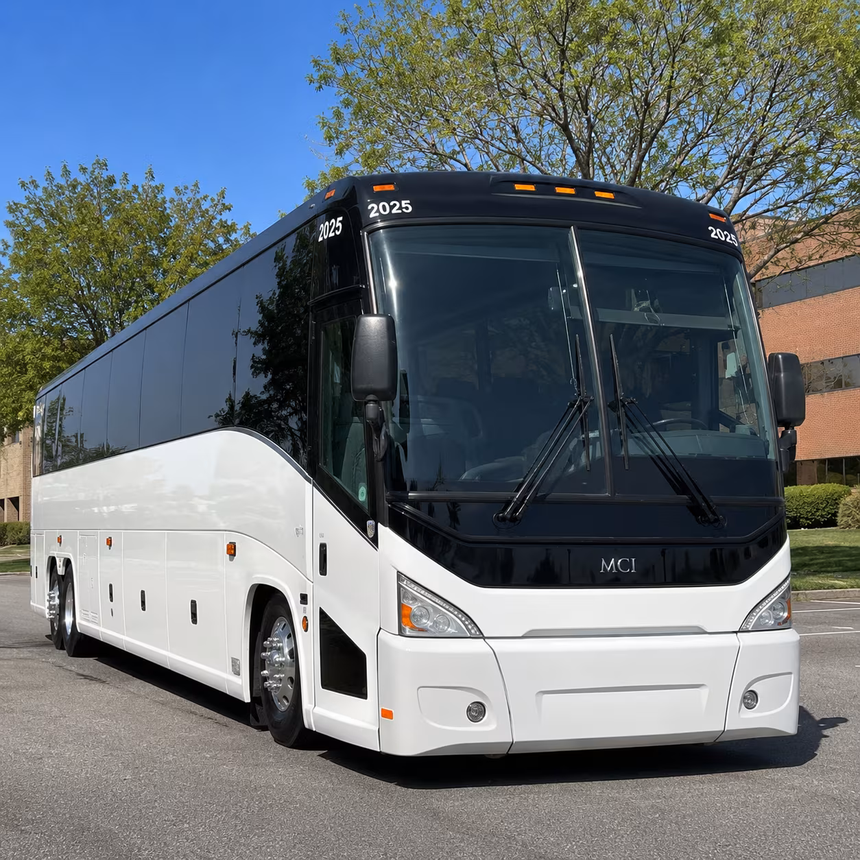 parma charter bus