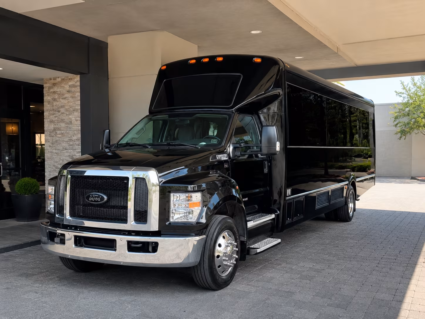 parma holiday party bus rental