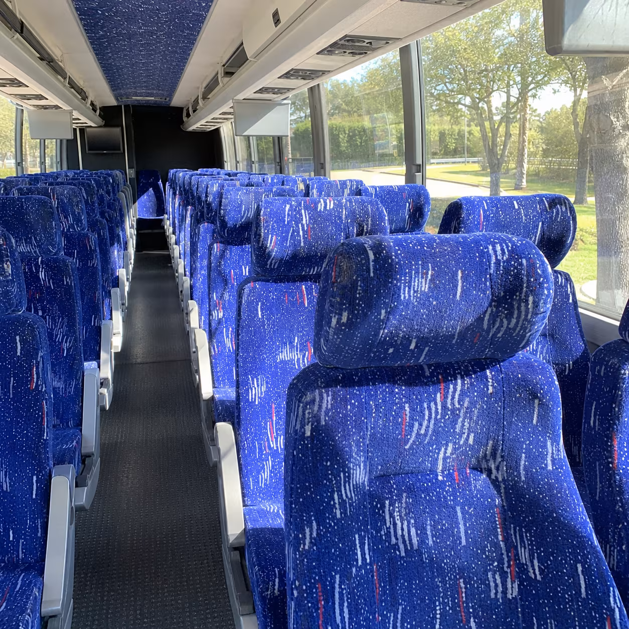 reserve transportation for your next prom 3