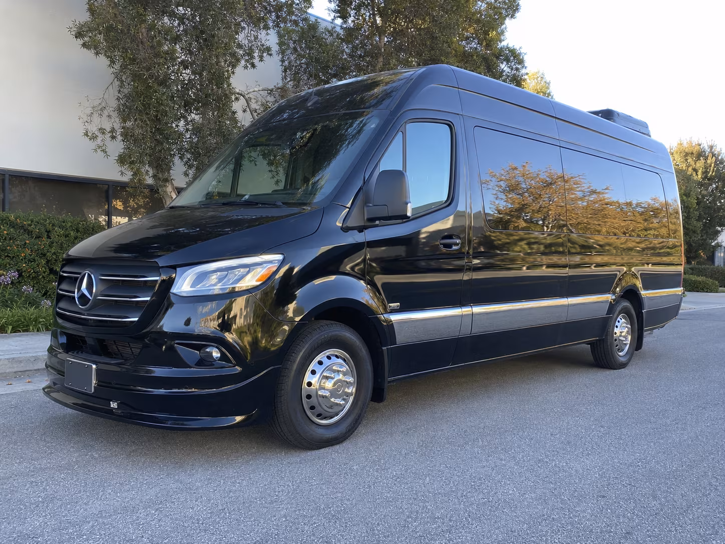 reserve transportation for your next prom 5