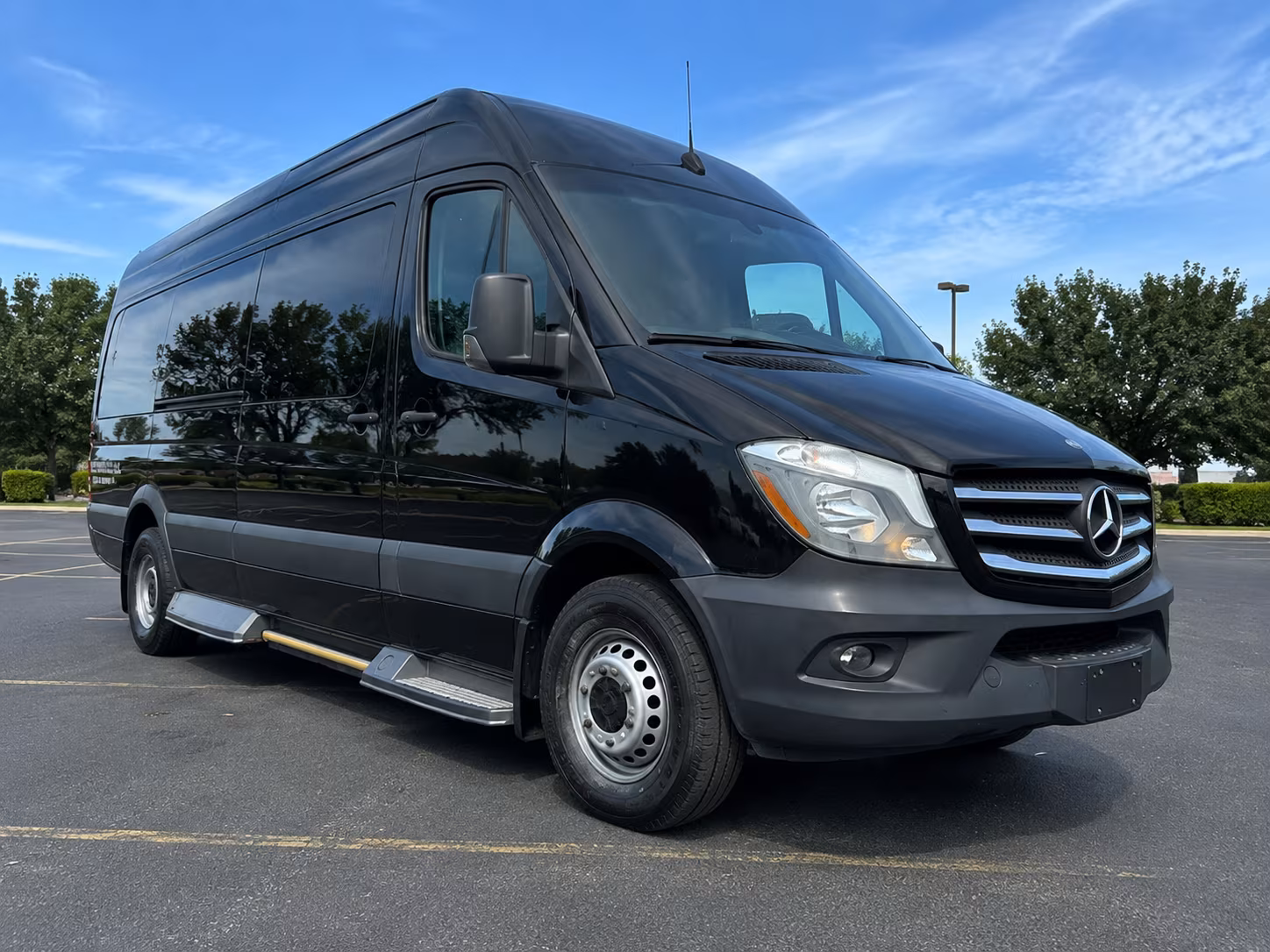 reserve transportation for your next wedding 4