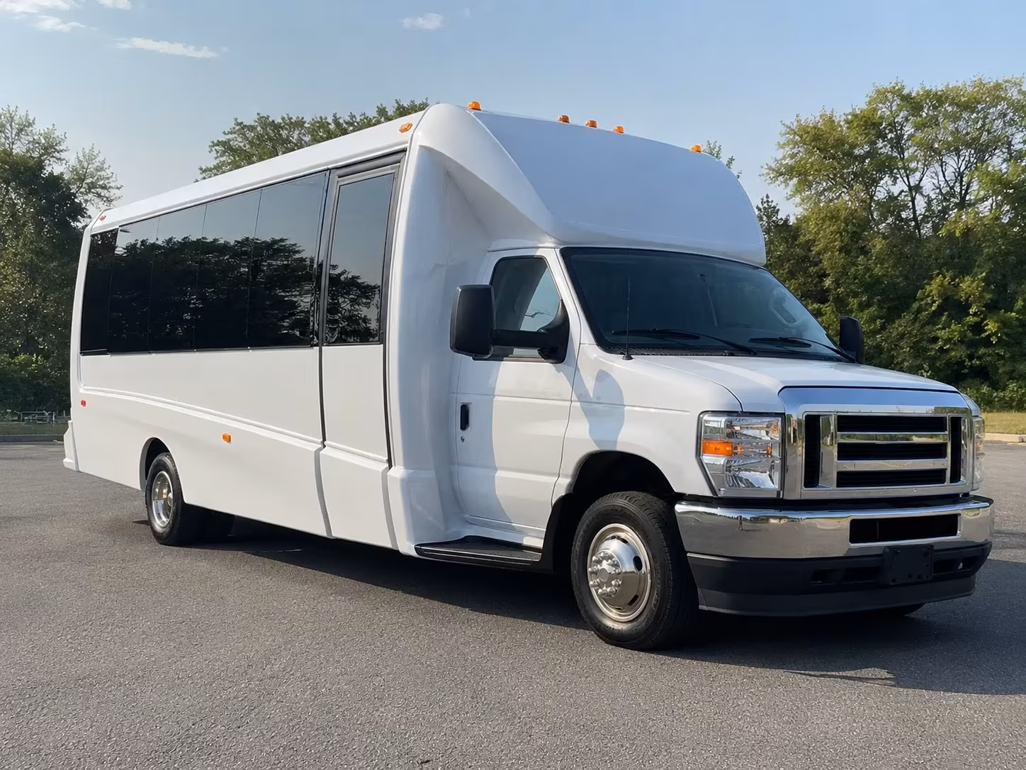 senior ministry and accessible bus rentals for parma church groups